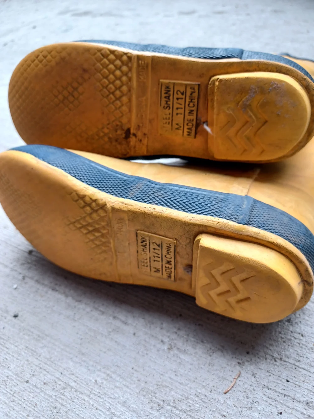 N/A classic yellow